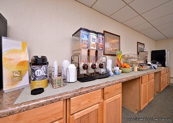 Quality Inn Stadium Area Green Bay Exteriör bild
