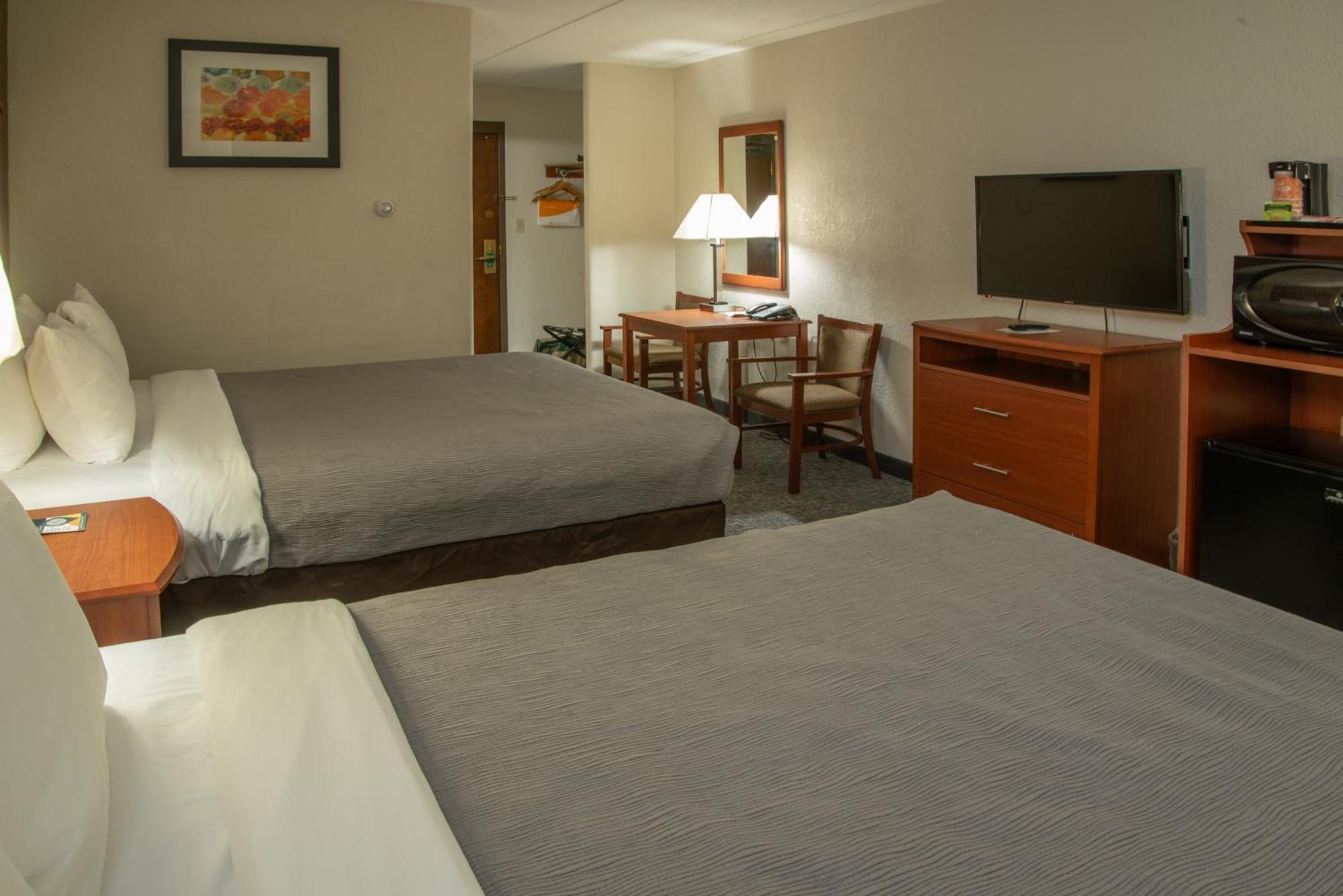 Quality Inn Stadium Area Green Bay Exteriör bild